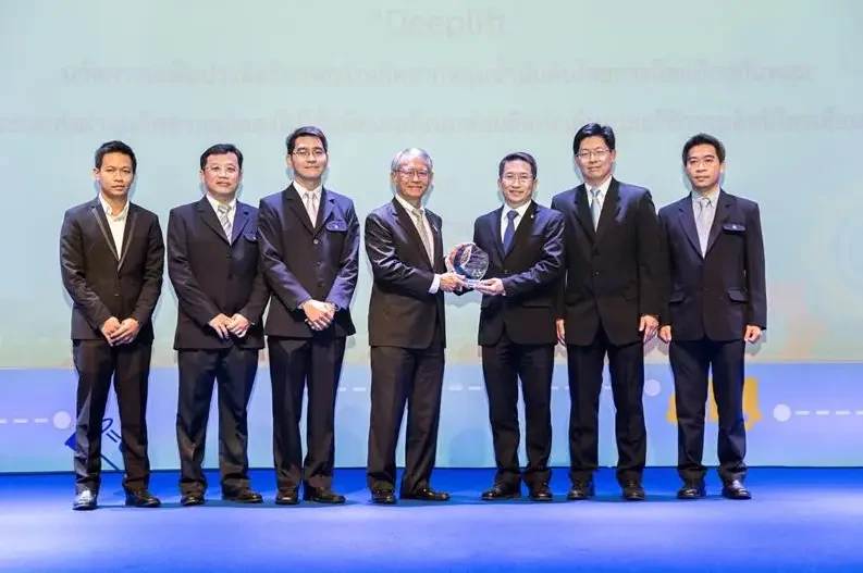 PTTEP engineers receive Outstanding Technologist Award 2015