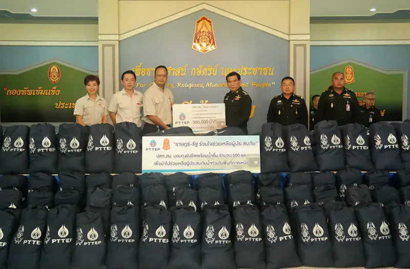 PTTEP supports Royal Thai Army in flood relief campaign in Northern Thailand