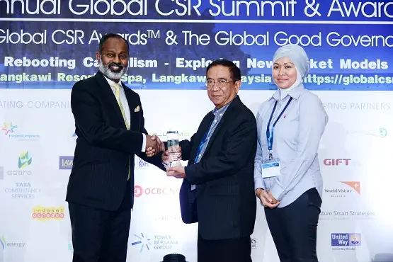 PTTEP Indonesia wins Platinum Award for Best Community Program at the 9th Annual Global CSR Summit 2017