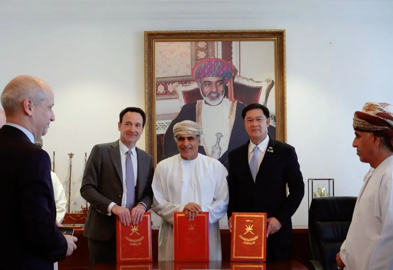 PTTEP signs Exploration and Production Sharing Agreement for Block 12 in Oman